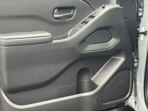 New 2026 Nissan Frontier SV w/ Tow Package image 23