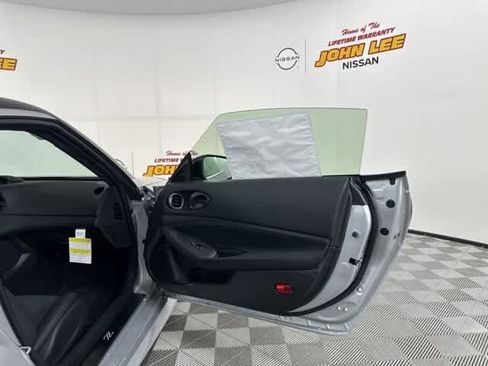 New 2024 Nissan Z Performance w/ Floor Mat Package image 68
