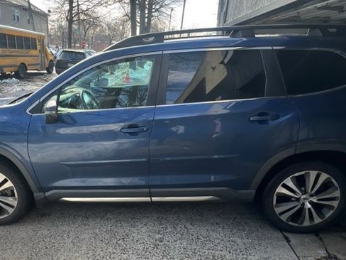 Used 2021 Subaru Ascent Limited w/ Technology Package image 4