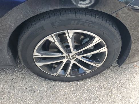 Used 2023 Volkswagen Jetta Sport image 10