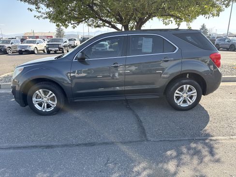 Used 2011 Chevrolet Equinox LS w/ Bluetooth Package AWD/4WD image 8