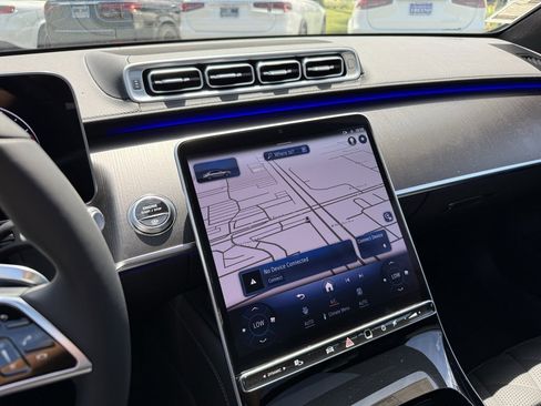 New 2025 Mercedes-Benz S 580 4MATIC Sedan image 25