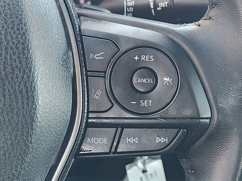 Used 2019 Toyota Camry SE image 27