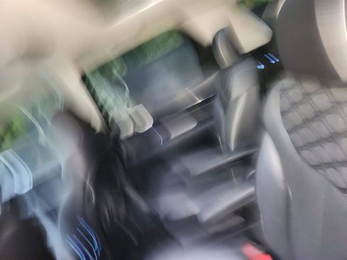 Used 2021 Hyundai Palisade Limited image 26