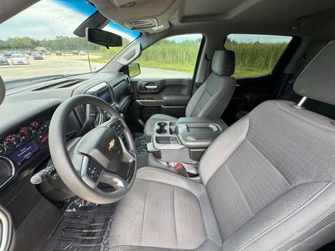 Used 2020 Chevrolet Silverado 1500 LT RWD image 28