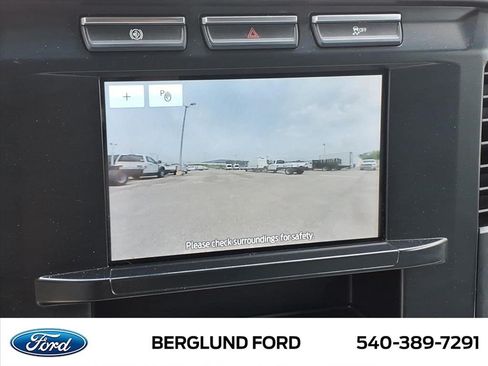 Used 2023 Ford F550 4x4 Crew Cab Super Duty image 30