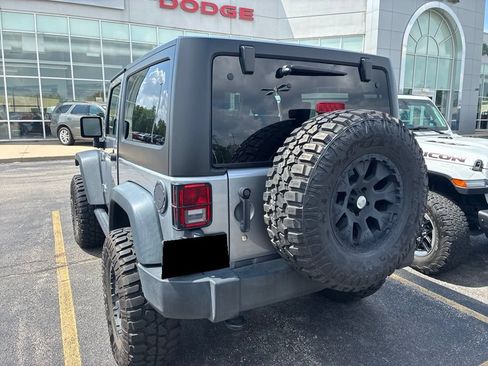 Used 2015 Jeep Wrangler Sport w/ Quick Order Package 23S AWD/4WD image 6
