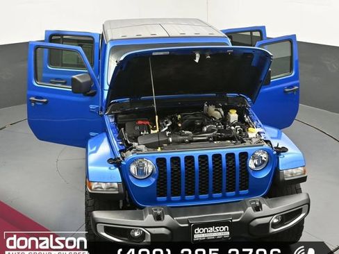 Used 2023 Jeep Gladiator Sport AWD/4WD image 28