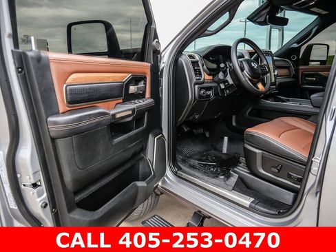 Used 2024 RAM 2500 Limited w/ Safety Group AWD/4WD image 33