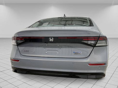 New 2025 Honda Accord Touring image 4