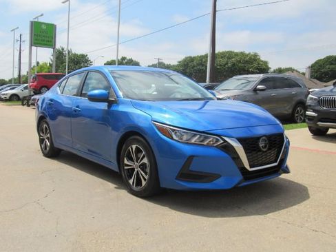 Used 2023 Nissan Sentra SV image 4