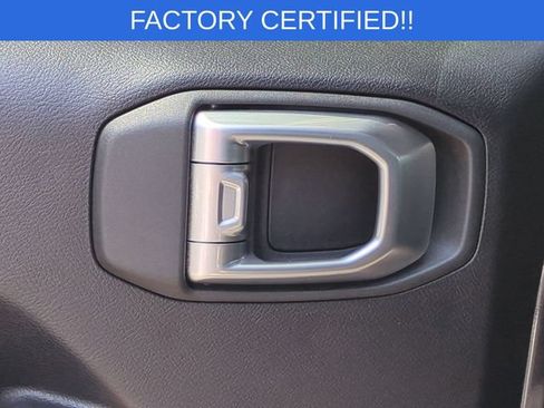 Certified 2023 Jeep Wrangler Unlimited w/ Cold Weather Group AWD/4WD image 26