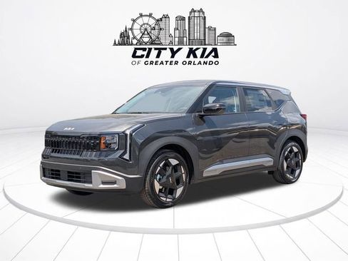 New 2027 Kia Seltos S FWD image 2