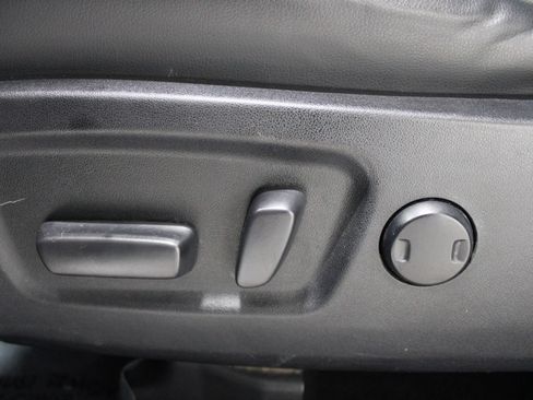Used 2018 Toyota Highlander Limited Platinum AWD/4WD image 48