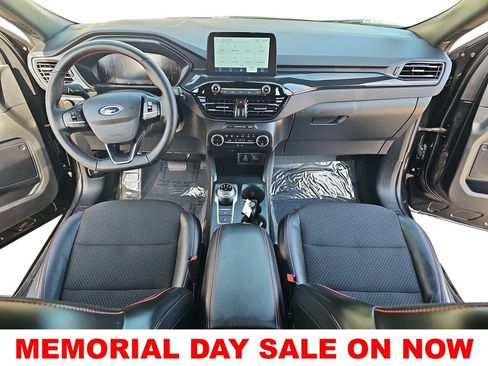 Used 2025 Ford Escape ST-Line FWD image 9