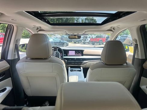 Used 2026 Nissan Murano Platinum w/ Technology Package AWD/4WD image 14