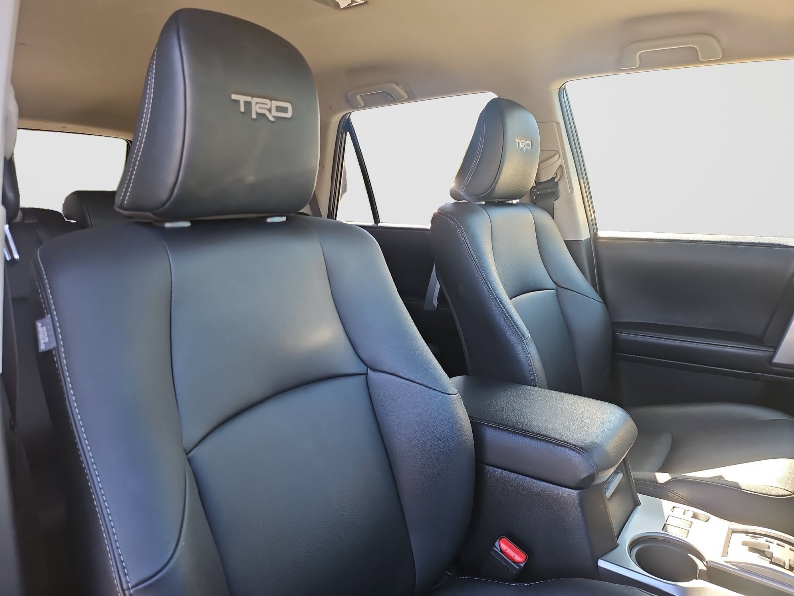 Used 2022 Toyota 4Runner TRD Sport w/ Technology Package AWD/4WD image 19