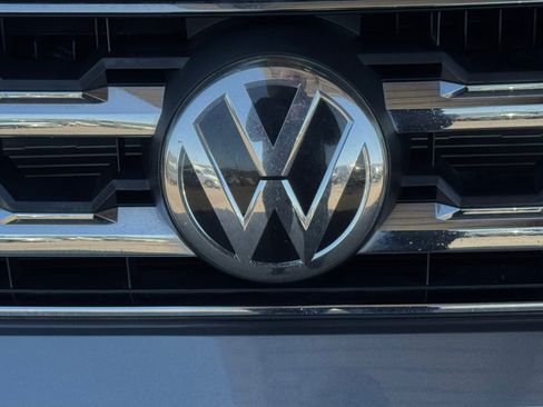 Used 2019 Volkswagen Atlas SE FWD image 30