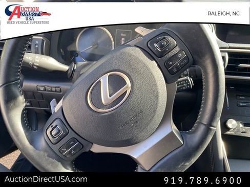 Used 2018 Lexus IS 300 image 51