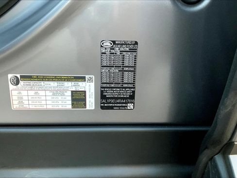 Used 2024 Land Rover Range Rover Sport SE image 33