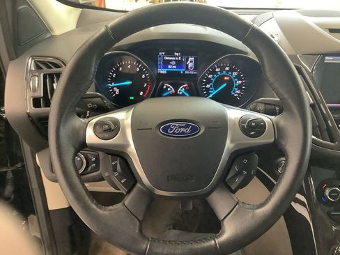 Used 2014 Ford Escape Titanium image 10