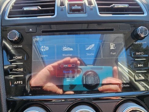 Used 2017 Subaru Forester 2.5i Premium w/ All-Weather Package image 28