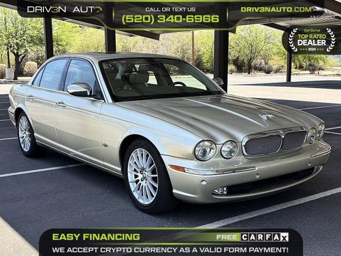 Used 2007 Jaguar XJ8 RWD image 1