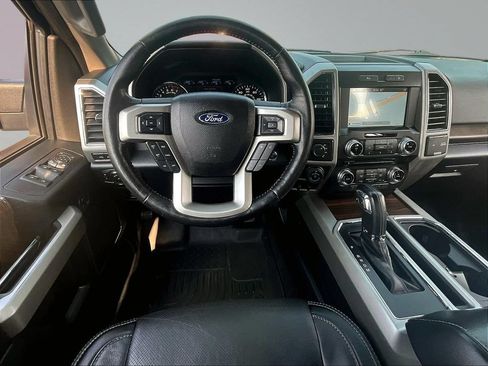 Used 2017 Ford F150 Lariat w/ Equipment Group 502A Luxury AWD/4WD image 11