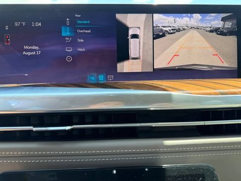 New 2026 Cadillac Escalade Platinum Sport AWD/4WD image 15