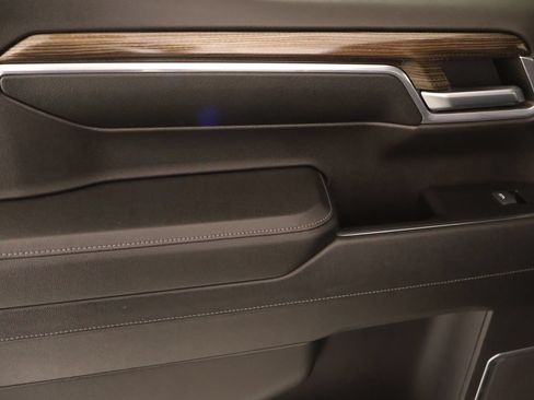 Used 2023 Chevrolet Silverado 1500 RST RWD image 18