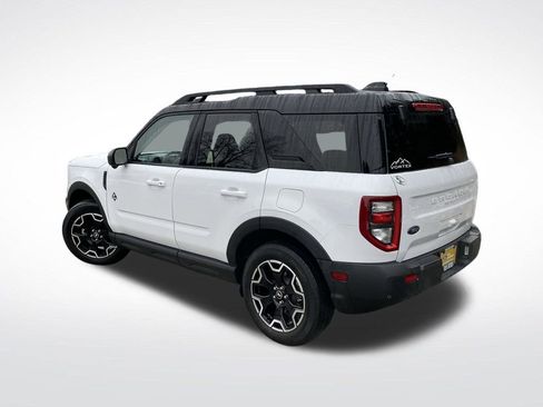 Certified 2025 Ford Bronco Sport Outer Banks w/ Outer Banks Tech Package+ image 4