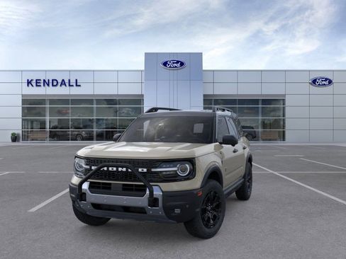 New 2025 Ford Bronco Sport Badlands w/ Sasquatch Badlands Package AWD/4WD image 2