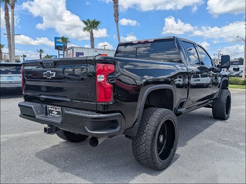 Used 2024 Chevrolet Silverado 2500 High Country w/ Midnight Edition AWD/4WD image 25