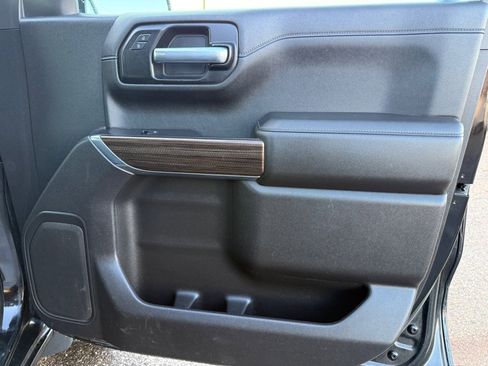 Used 2021 Chevrolet Silverado 1500 RST image 34