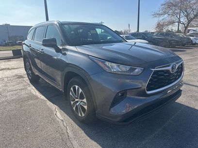 Used 2020 Toyota Highlander XLE
