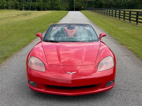 Used 2007 Chevrolet Corvette Convertible w/ Preferred Equipment Group RWD image 6