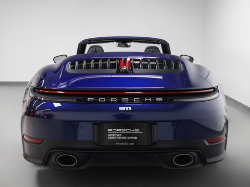 Certified 2025 Porsche 911 Carrera RWD image 13