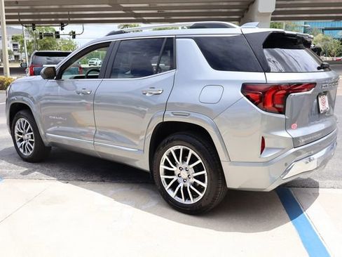 Used 2026 GMC Terrain Denali AWD/4WD image 5