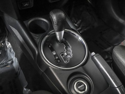 Used 2017 Mitsubishi Outlander Sport SE image 30