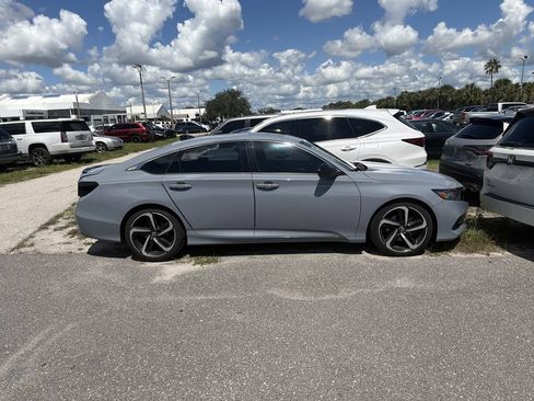 Used 2021 Honda Accord Sport image 4