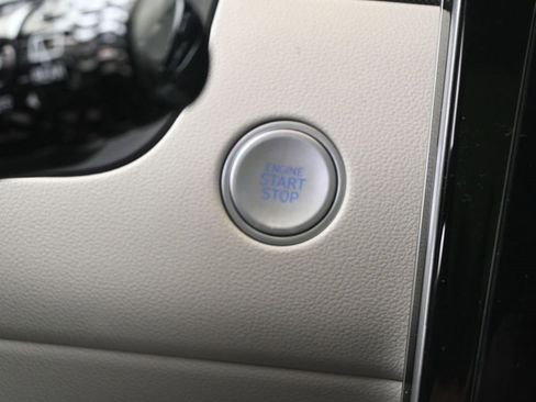 Used 2024 Hyundai Tucson Limited image 25