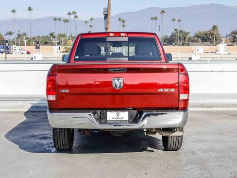 Used 2019 RAM 1500 Classic SLT image 8
