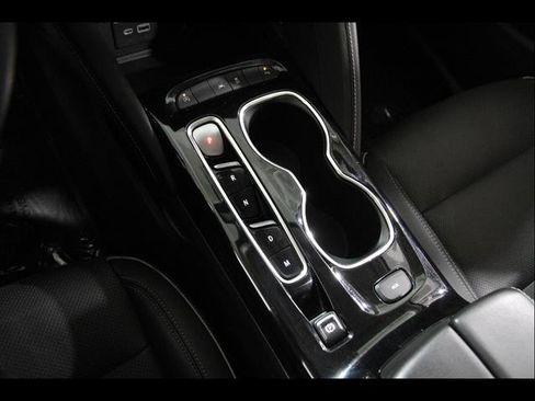 Used 2023 Buick Envision Essence FWD image 15