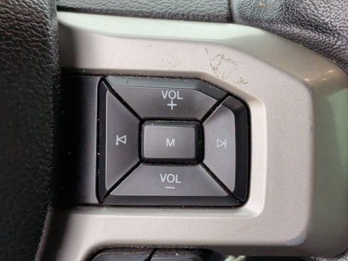 Used 2017 Ford F350 Lariat w/ Chrome Package image 18