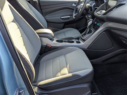 Used 2013 Ford Escape SE image 24