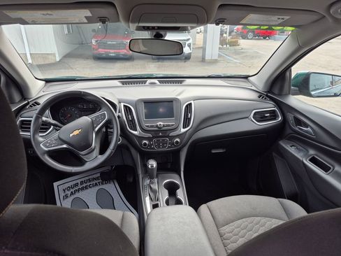 Used 2018 Chevrolet Equinox LT image 12