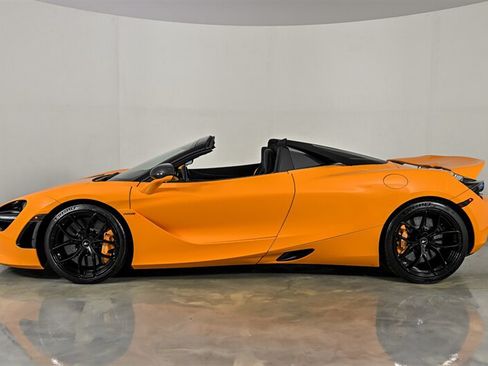 Used 2020 McLaren 720S Performance RWD image 7