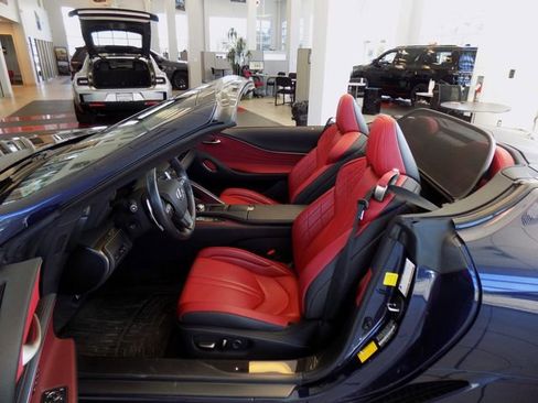 Used 2021 Lexus LC 500 Convertible image 26