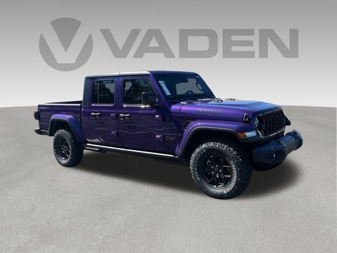 New 2026 Jeep Gladiator Sport AWD/4WD image 1