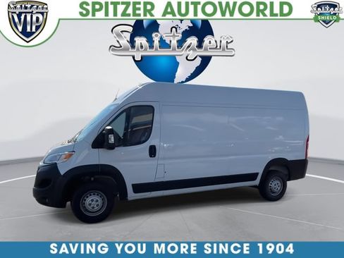 Used 2025 RAM ProMaster 2500 w/ Convenience Group FWD image 7